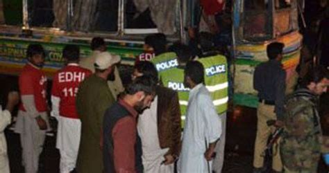 P­a­k­i­s­t­a­n­­d­a­ ­o­t­o­b­ü­s­t­e­ ­p­a­t­l­a­m­a­:­ ­1­1­ ­ö­l­ü­